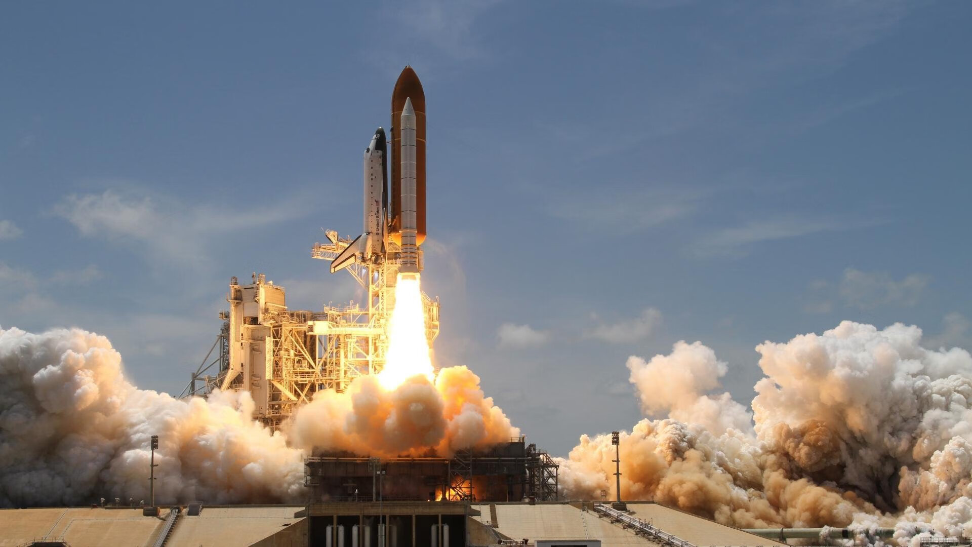 世界杯预选赛国足晋级 球迷期望再创辉煌，世界杯预选赛国足阵容