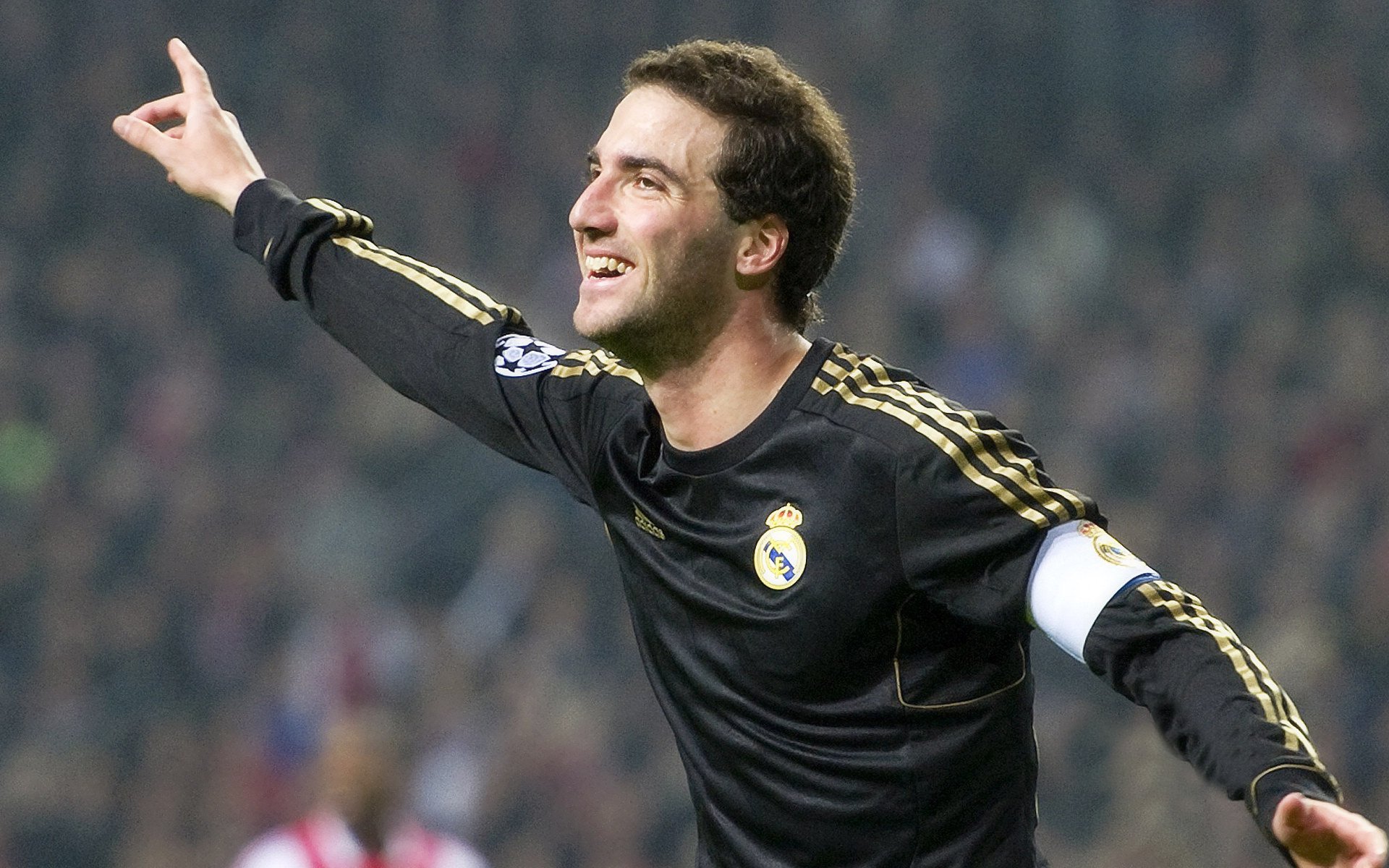 未来科技：智能传感器助攻球员极限发挥，简述未来智能传感器的应用和发展趋势